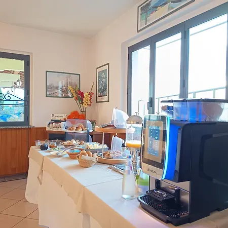 Bed & Breakfast Bb Orchidea Stresa