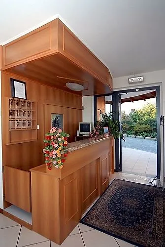 Bb Orchidea Oda ve Kahvaltı Stresa