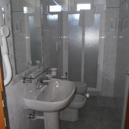 Bb Orchidea 2* Stresa